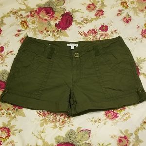 Gap green surplus shorts size 6 chino
